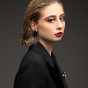 Meet your Posher, Cristina